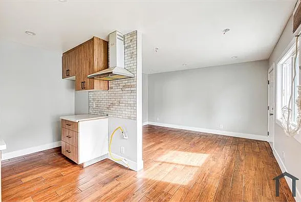 2130 6th Ave #6 — Photo 9