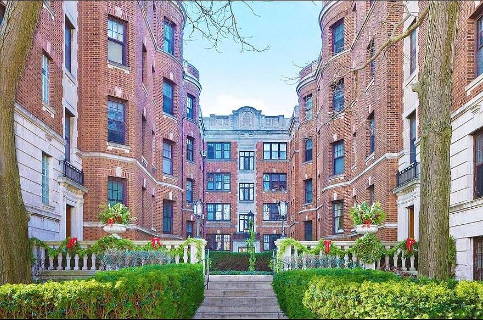 1st image of 2328 N Lincoln Park W Unit 3