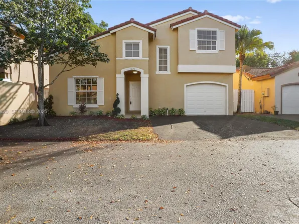 1223 NW 125th Ter, Sunrise, FL 33323