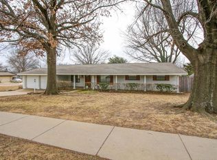 5936 S 76th Ave E, Tulsa, OK 74145