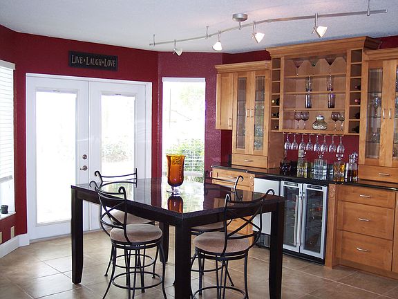 Dining Room w/wine cooler