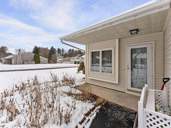 3rd image of 119 Fort Hunter Road