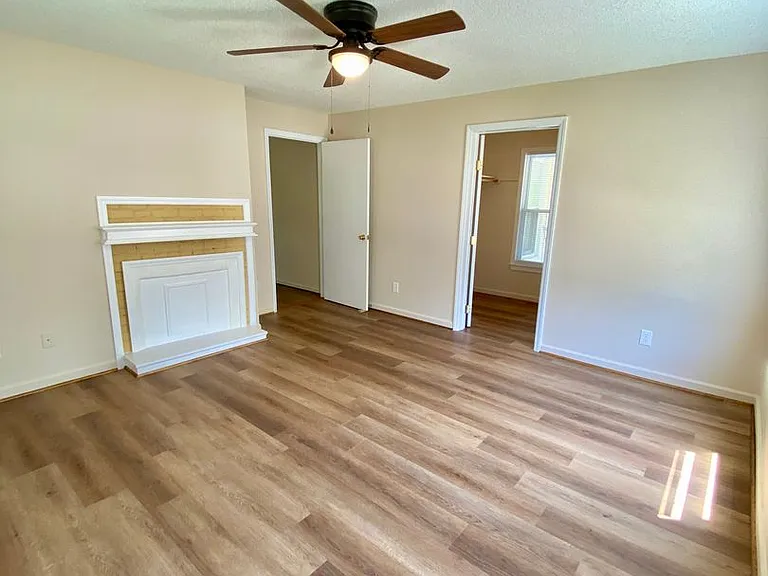 802 N B St #3 — Photo 10