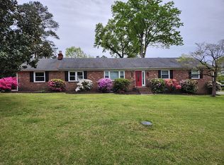 2931 Euphoria Rd, Chester, VA 23831