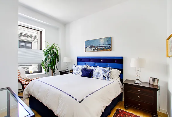 Sold by Compass | media 20