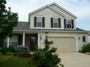 12293 Carriage Stone Dr, Fishers, IN