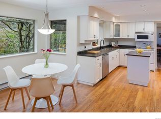 5047 Benton Ct, Saanich, BC