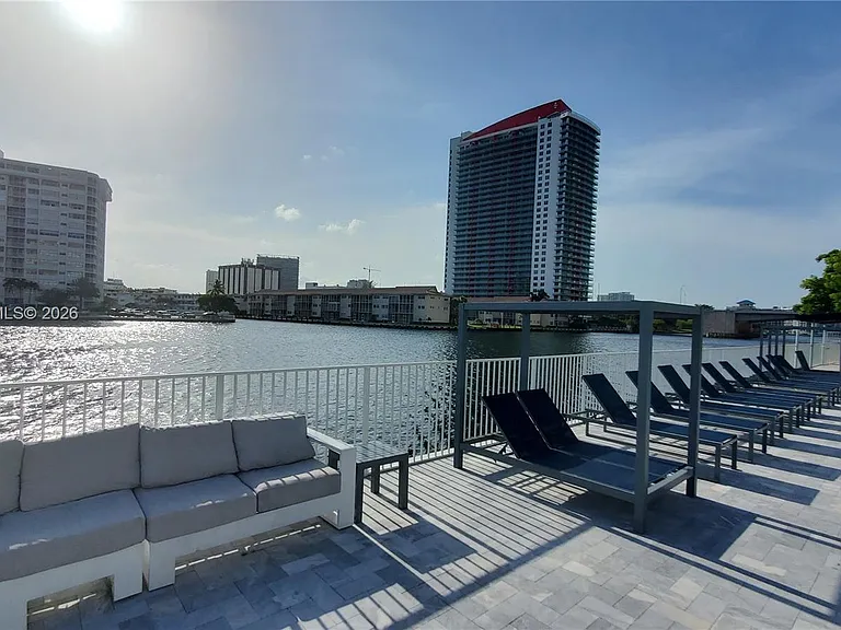 1849 S Ocean Dr #505 — Photo 12