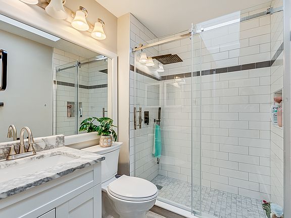 4th image of 2340 Portsmouth Ct