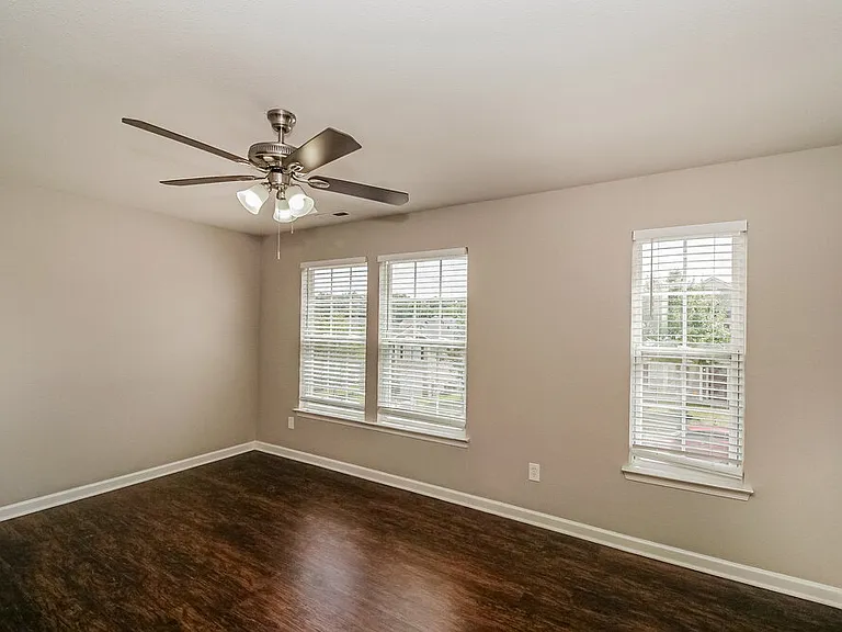 4122 Kellybrook Dr — Photo 10