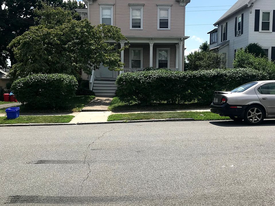 1st image of 71 Waite St #2