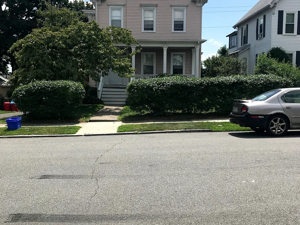 71 Waite St #2