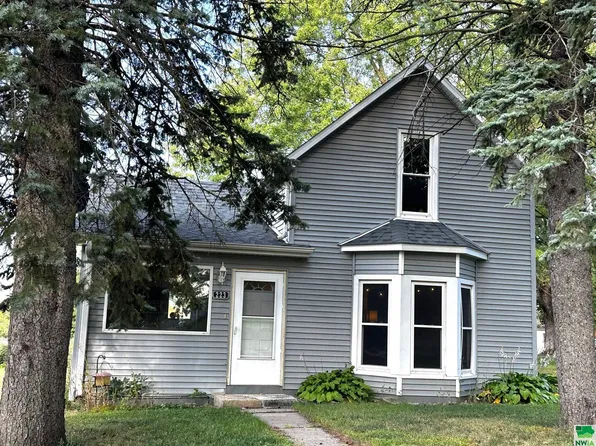 223 Summit St, Pierson, IA 51048