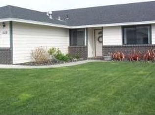 525 Senestraro Way, Fortuna, CA 95540