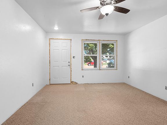 3rd image of 3641 E River Dr