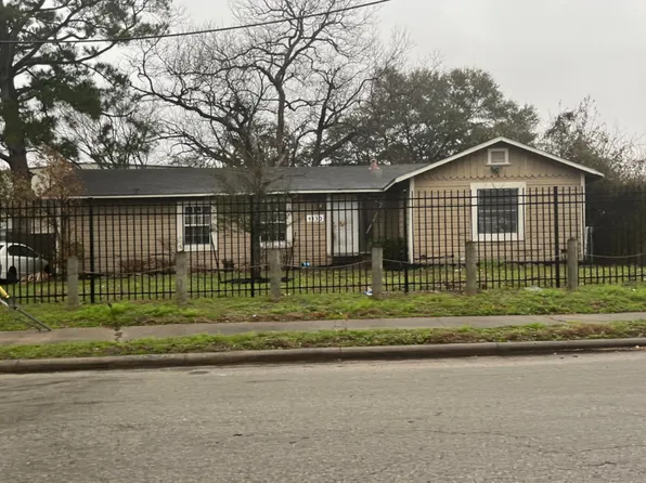 1130 Calles St, Houston, TX 77020