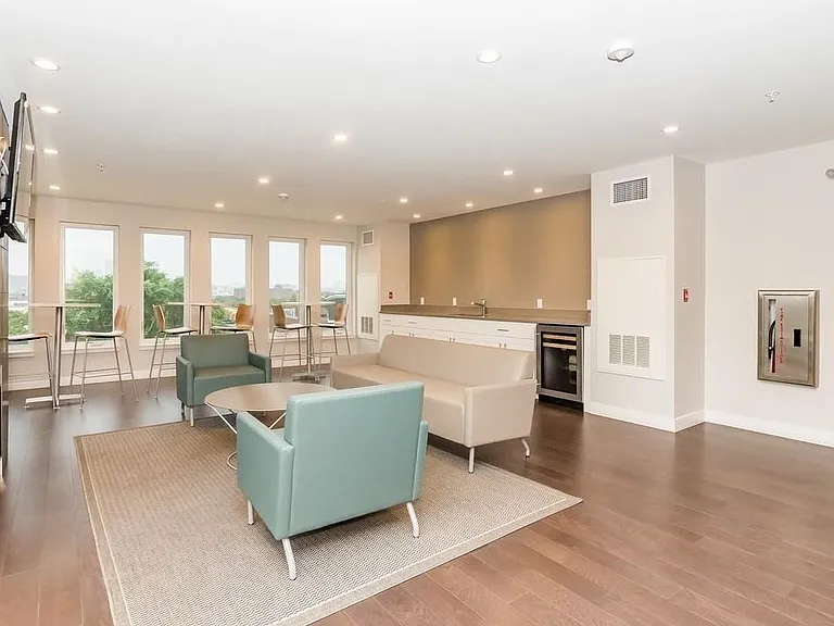 197 Washington St #407 — Photo 17