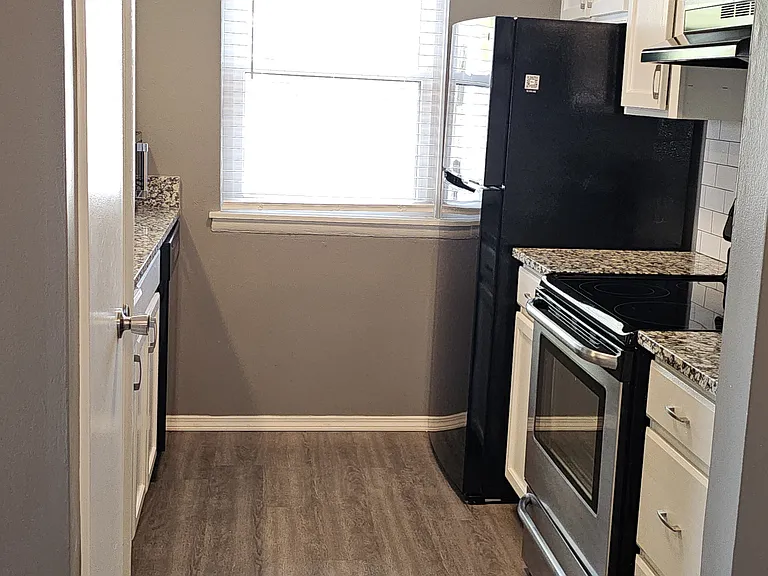 7321 S Yale Ave #117 — Photo 9