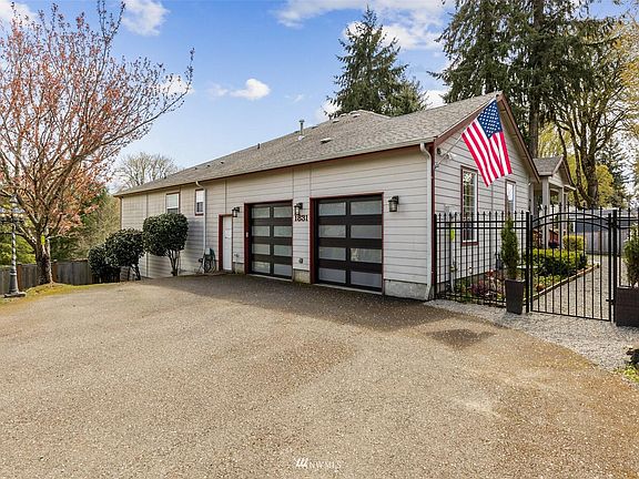 2nd image of 1831 79th Ave SE