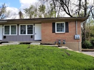 10321 E 18th St S, Independence, MO 64052