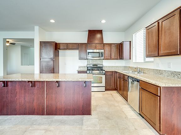 2nd image of 10610 Sand Mountain Ave