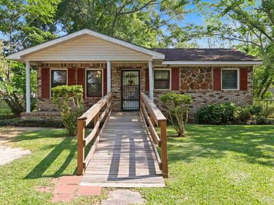 220 Liberty St, Atmore, AL, 36502