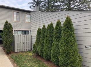 718 Watersedge Dr, Ann Arbor, MI