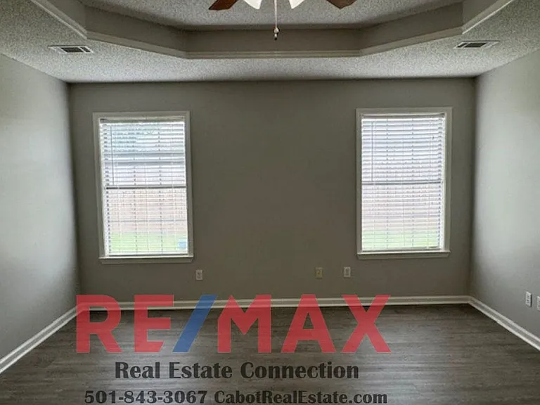 29 Applewood Dr — Photo 12