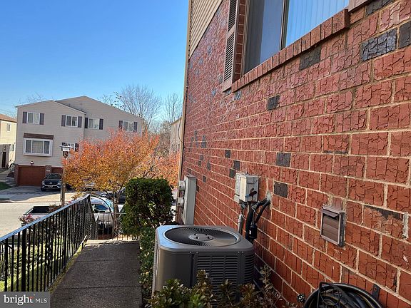 3rd image of 9270 Jamison Ave #A