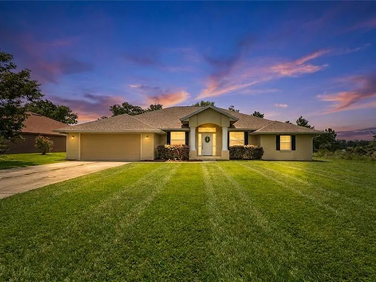 5320 SW 115th Loop — Photo 2