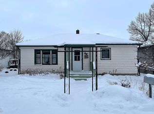 203 4th Ave NE, Medina, ND 58467