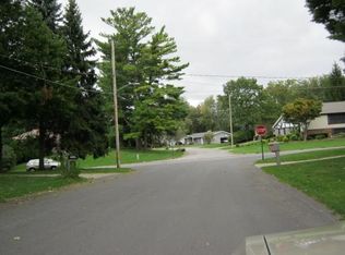 4955 Kimball Ave SE, Kentwood, MI 49508
