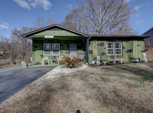 372 Vanderbilt Rd, Spartanburg, SC 29301