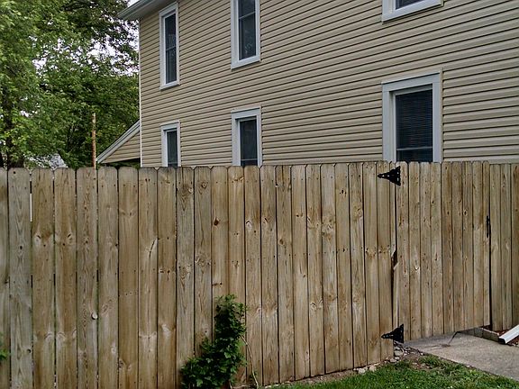 2nd image of 3510 Benninghofen Ave