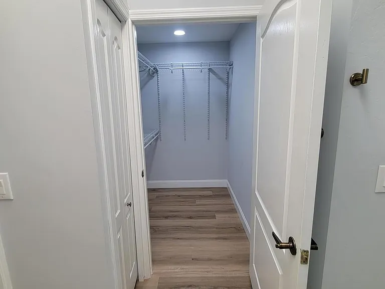 20907 Country Barn Dr — Photo 19