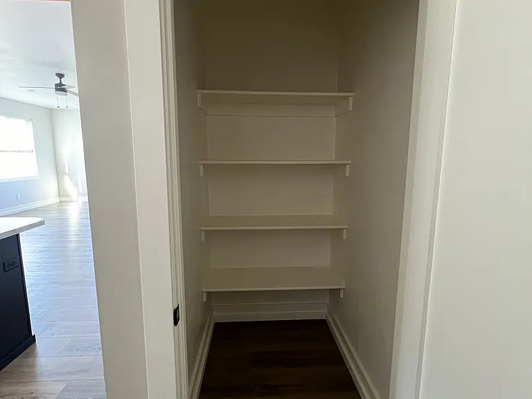 1185 Abigail Ln #A — Photo 12