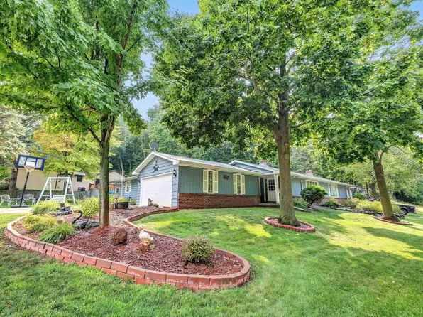 2576 Newberry Ave, Green Bay, WI 54302