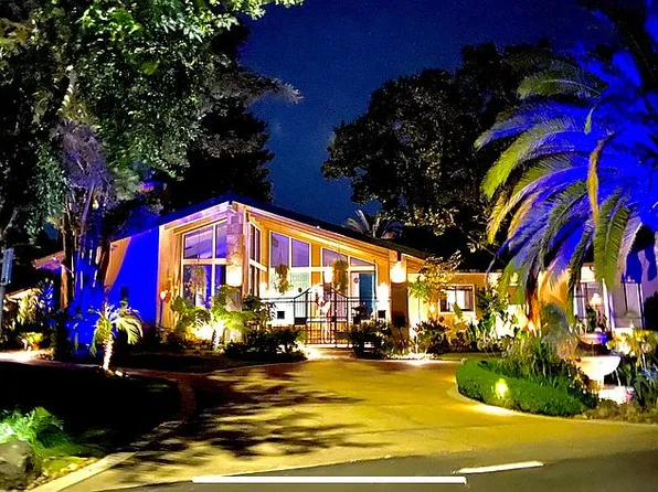 2901 California Ave, Carmichael, CA 95608