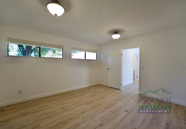 137 Maestro Rd — Photo 7