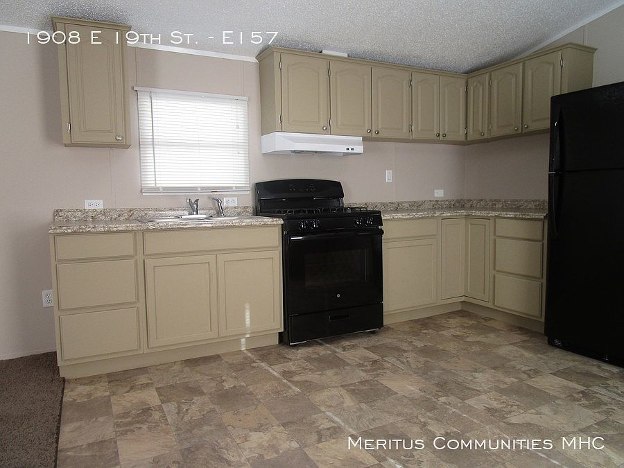 2nd image of 1908 E 19th St #157