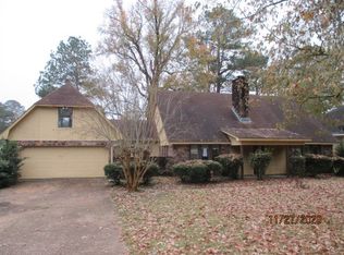 4755 Brookwood Pl, Jackson, MS 39272