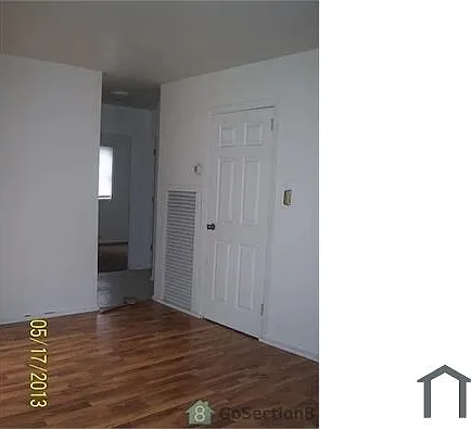 1928 S Walnut St — Photo 5