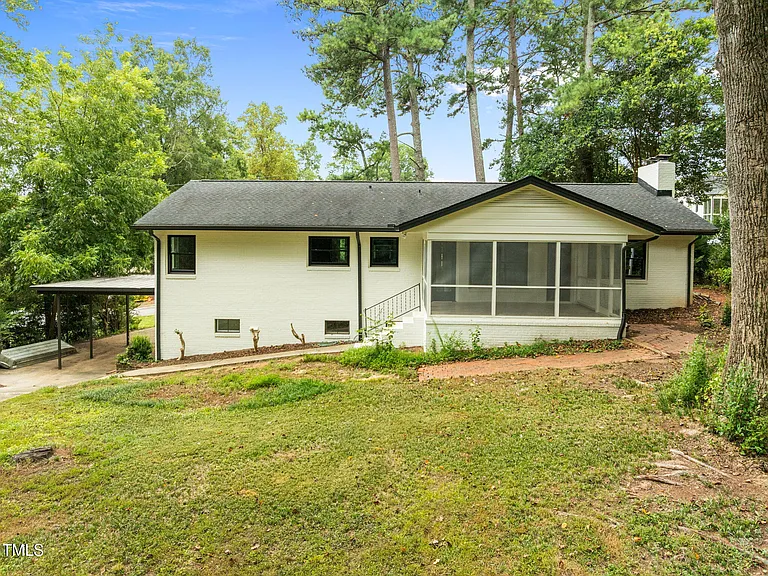 3026 Devonshire Dr — Photo 41