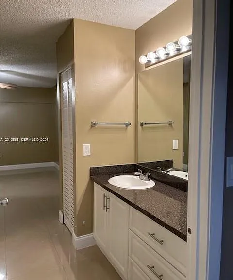 526 SW 113th Way #526 — Photo 9