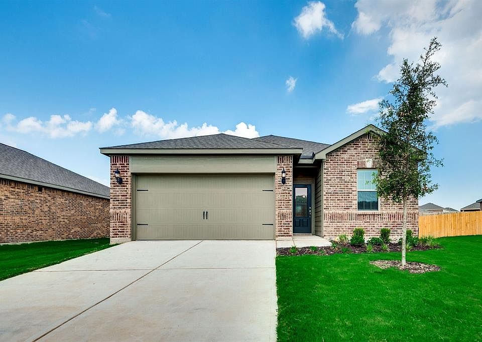 1st image of 1418 Park Trails Blvd