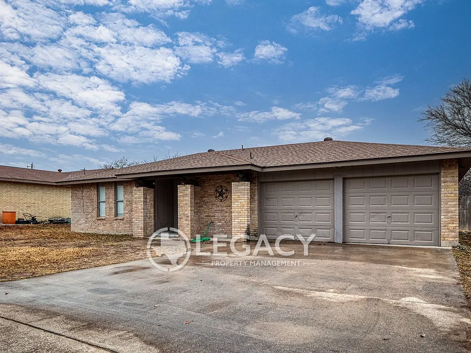104 Sombrero Dr