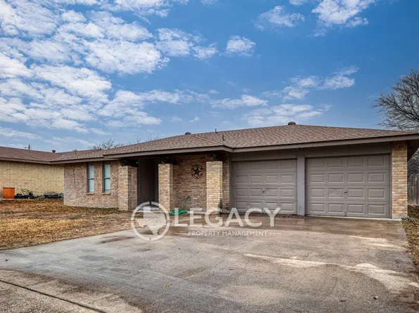 104 Sombrero Dr, Del Rio, TX 78840