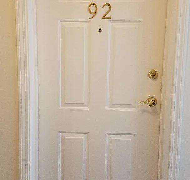 35 Collins St #92 — Photo 4