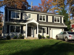 65 Summit Rd, Riverside, CT 06878