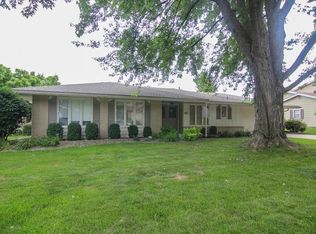 1905 79th St, Windsor Heights, IA 50324